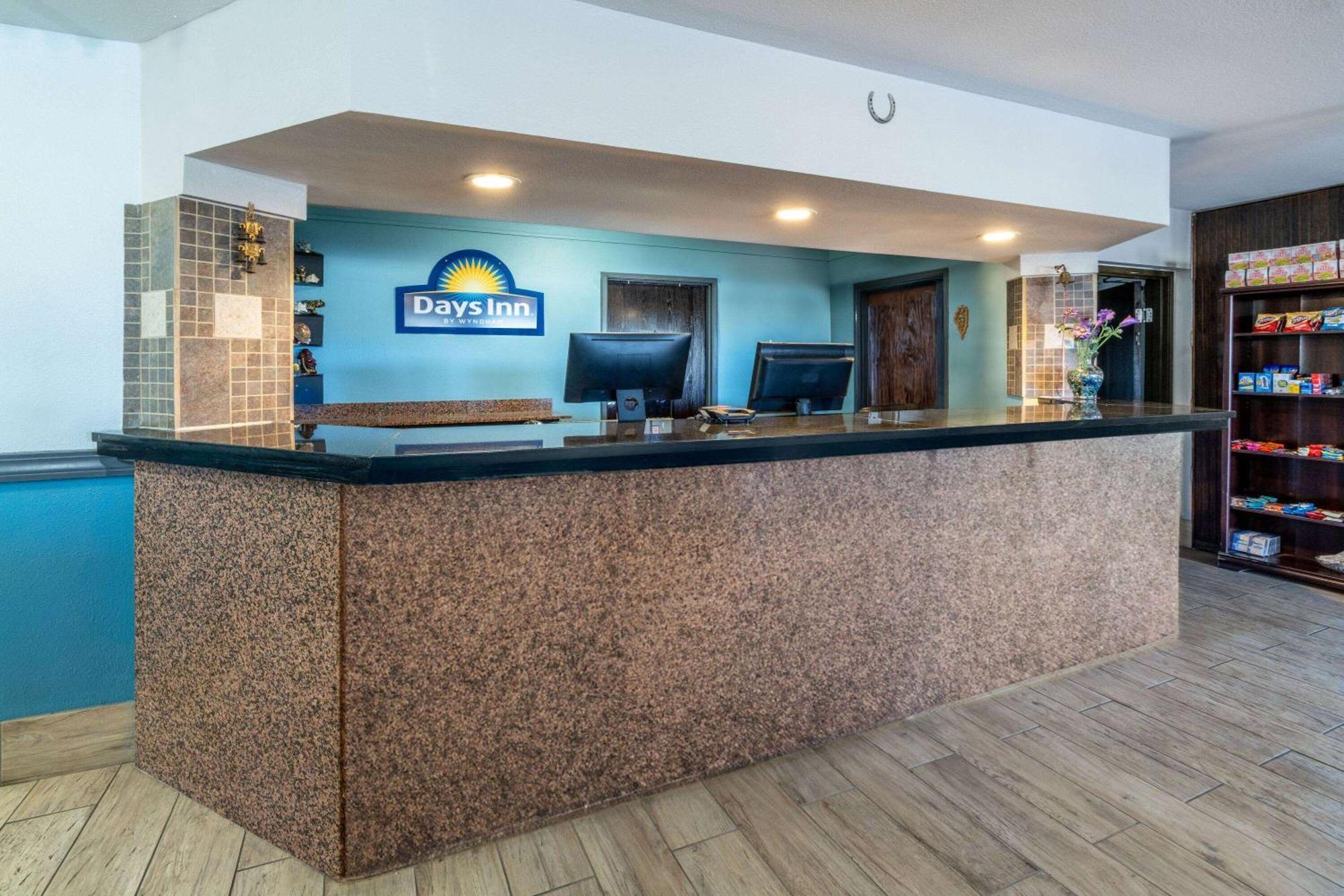 Days By Wyndham Hotel Lamar